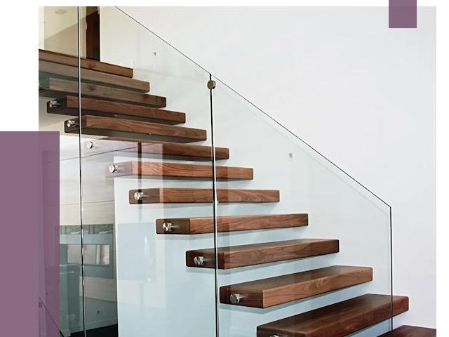 Стеклянные перила для лестницы в Гае от 14741 руб.