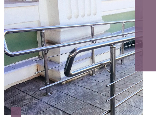 Ограждения пандусов из металла и нержавейки в Гае