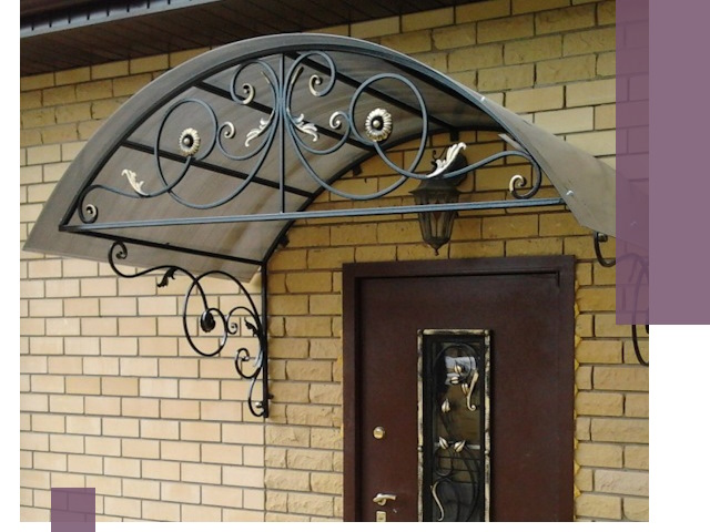 Изготовление козырьков из металла под ключ в Гае