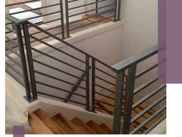 Изготовление поручней из металла и дерева в Гае